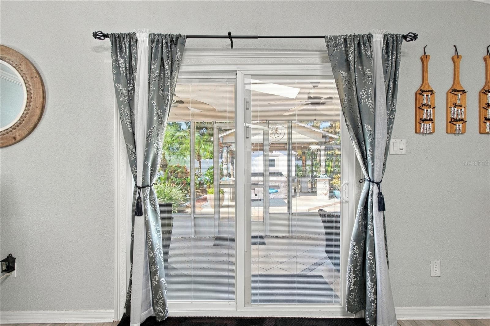 Single Family Residence at 16012 SADDLESTRING DR, TAMPA, photo 16 of 70