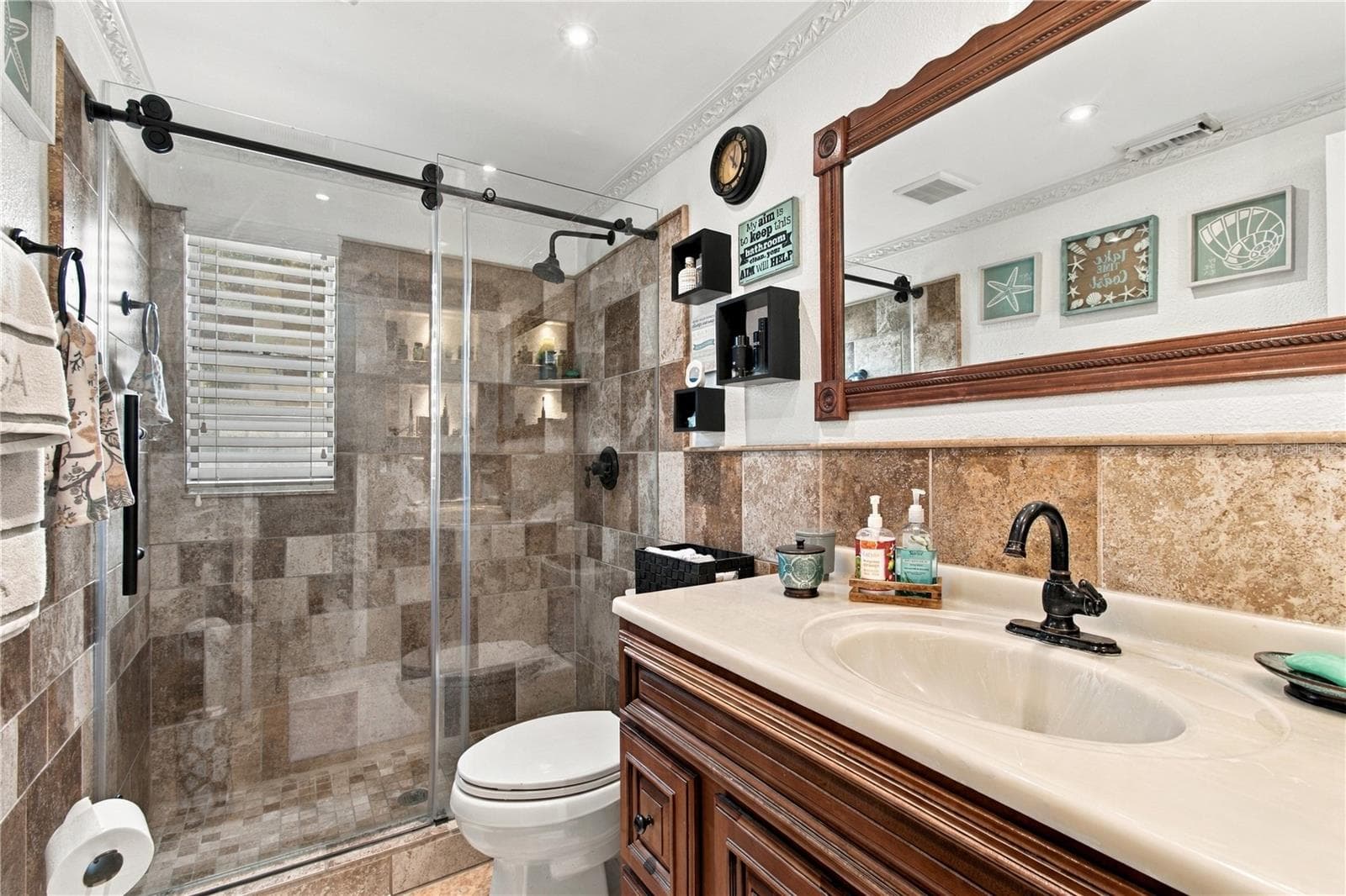 Single Family Residence at 16012 SADDLESTRING DR, TAMPA, photo 34 of 70
