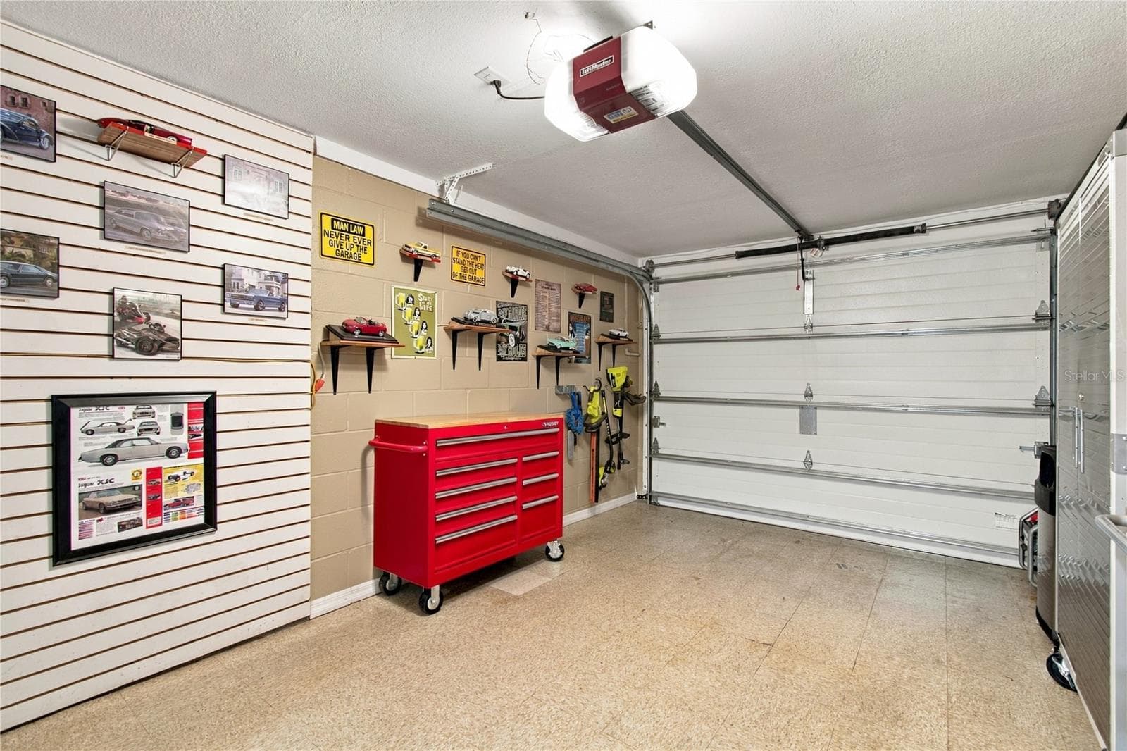 Single Family Residence at 16012 SADDLESTRING DR, TAMPA, photo 57 of 70