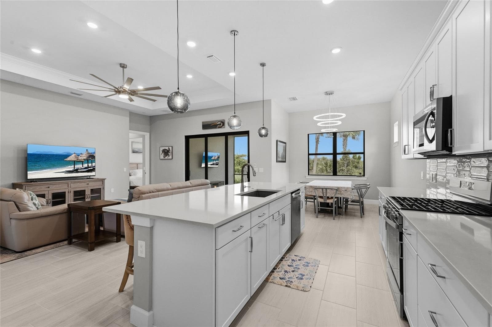 Single Family Residence at 6128 TALON PRESERVE DR, NOKOMIS, photo 16 of 86