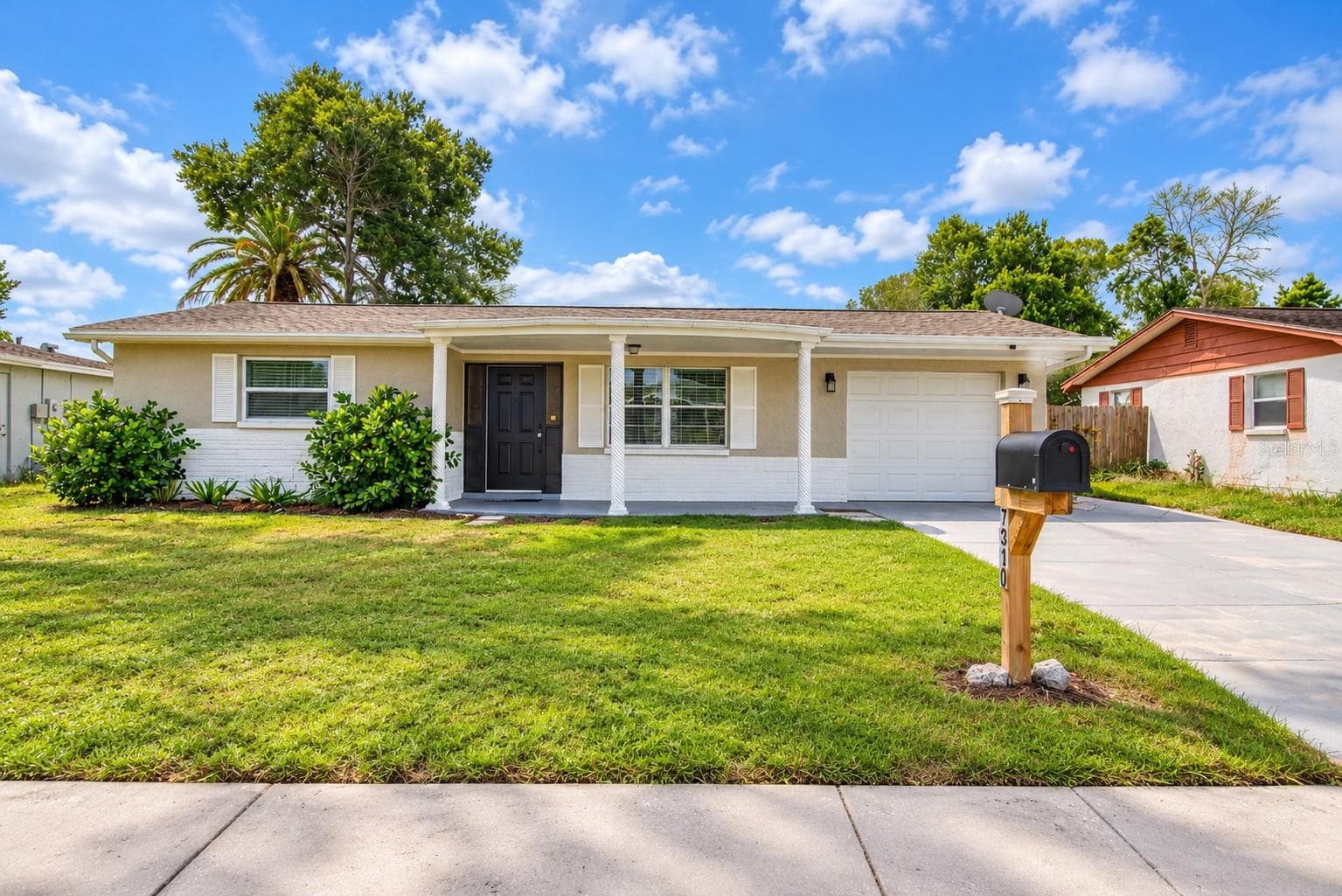 7310 IVANHOE DR