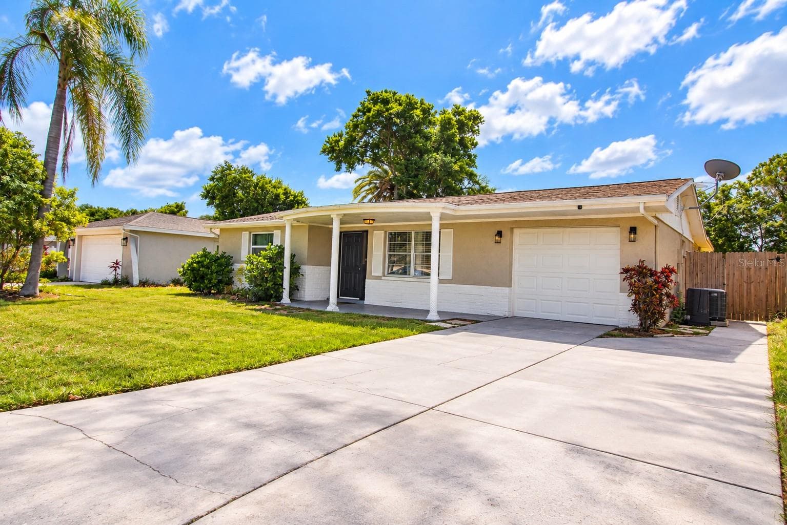 Single Family Residence at 7310 IVANHOE DR, PORT RICHEY, photo 4 of 29
