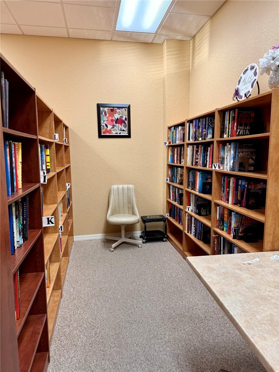 Library - 603 S GREEN CIR, VENICE