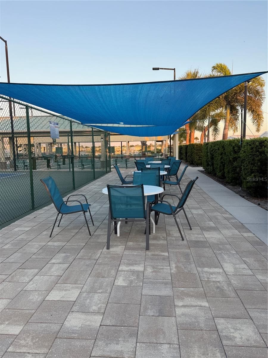 Pickleball courts - 603 S GREEN CIR, VENICE