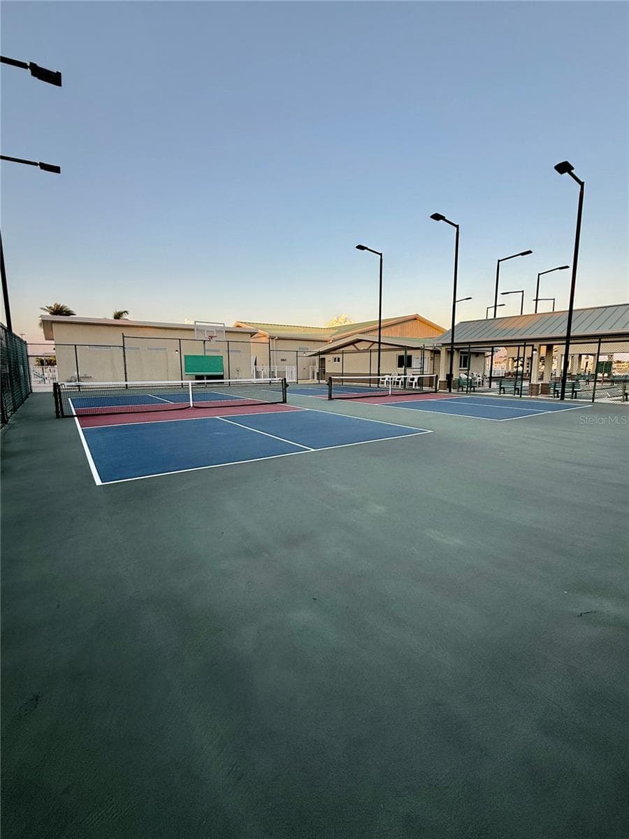 Pickleball - 603 S GREEN CIR, VENICE