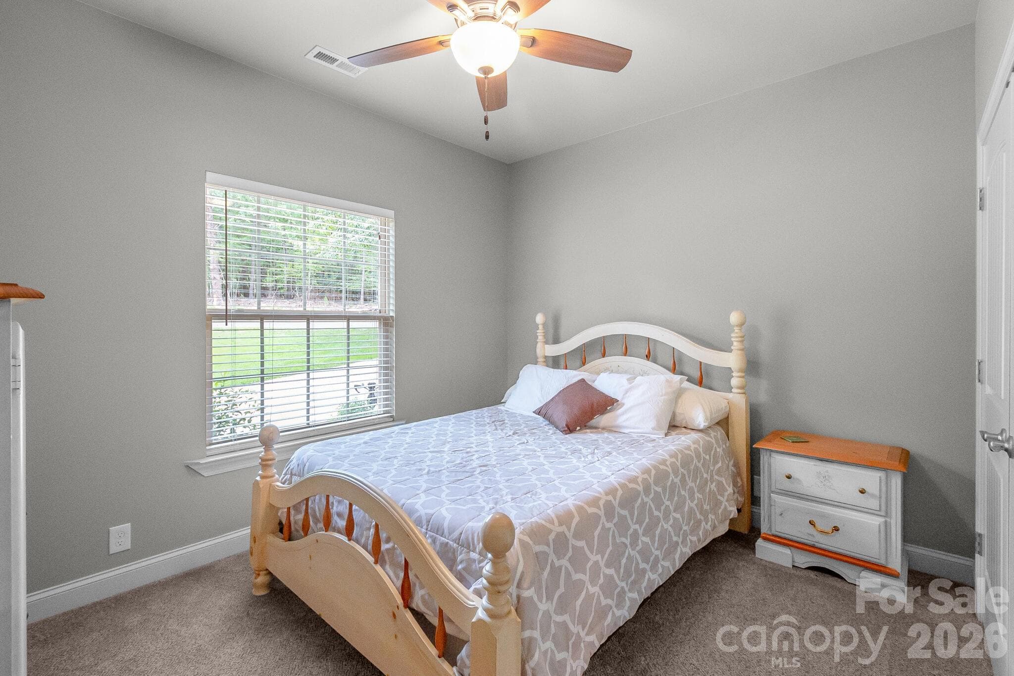 Single Family Residence at 17410 Green Hill Road, Charlotte, photo 34 of 42