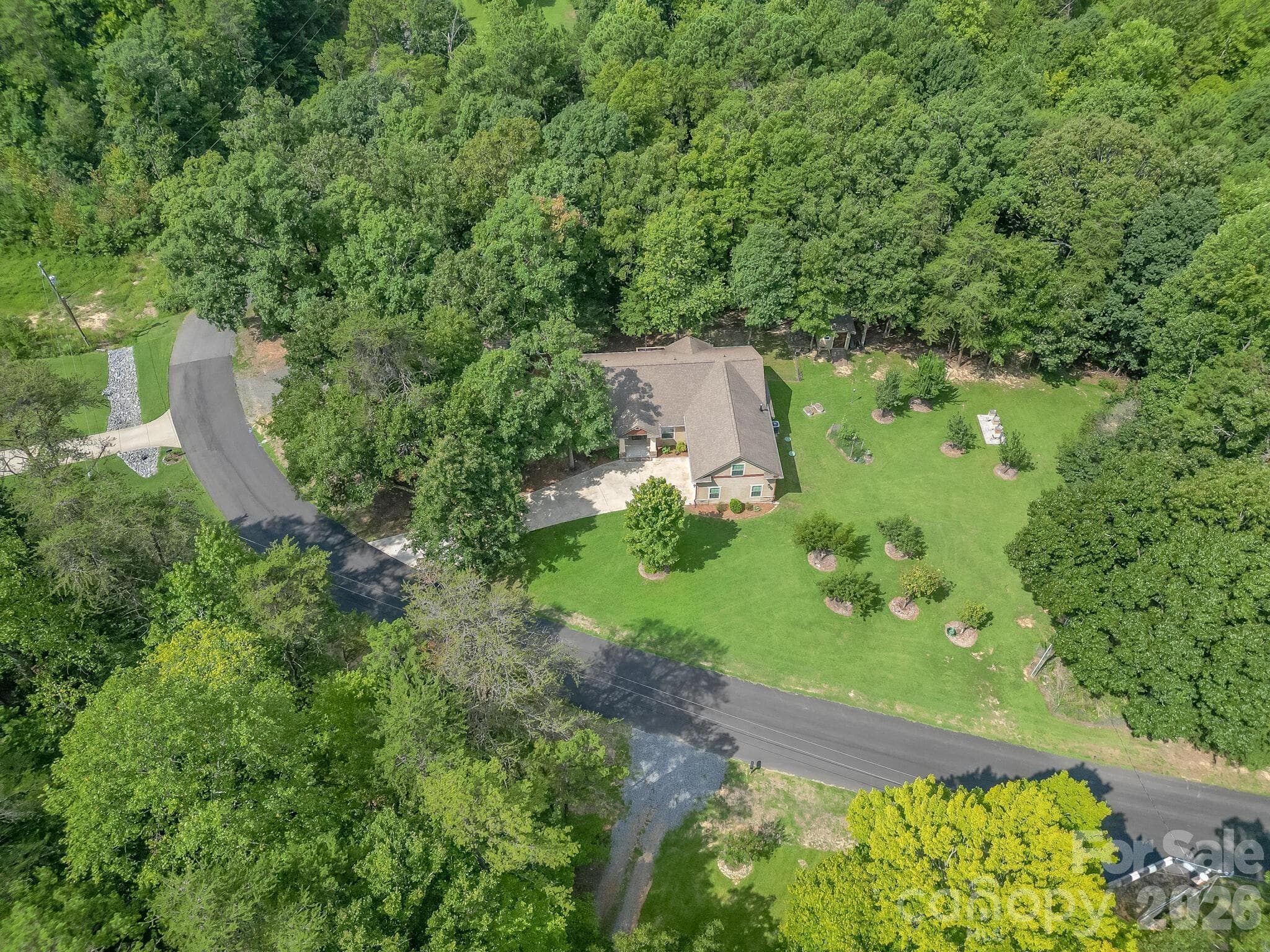 Single Family Residence at 17410 Green Hill Road, Charlotte, photo 38 of 42