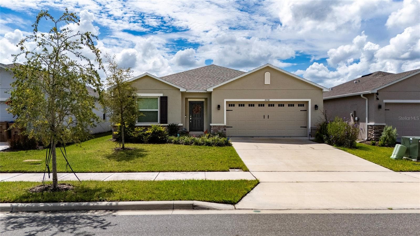 3058 CADENCE SOUND LN