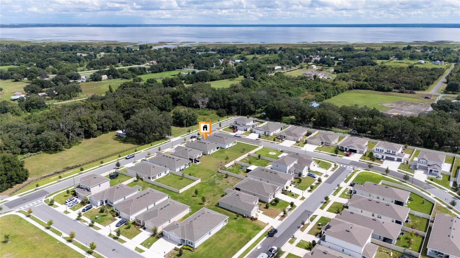 Single Family Residence at 3058 CADENCE SOUND LN, KISSIMMEE, photo 31 of 43