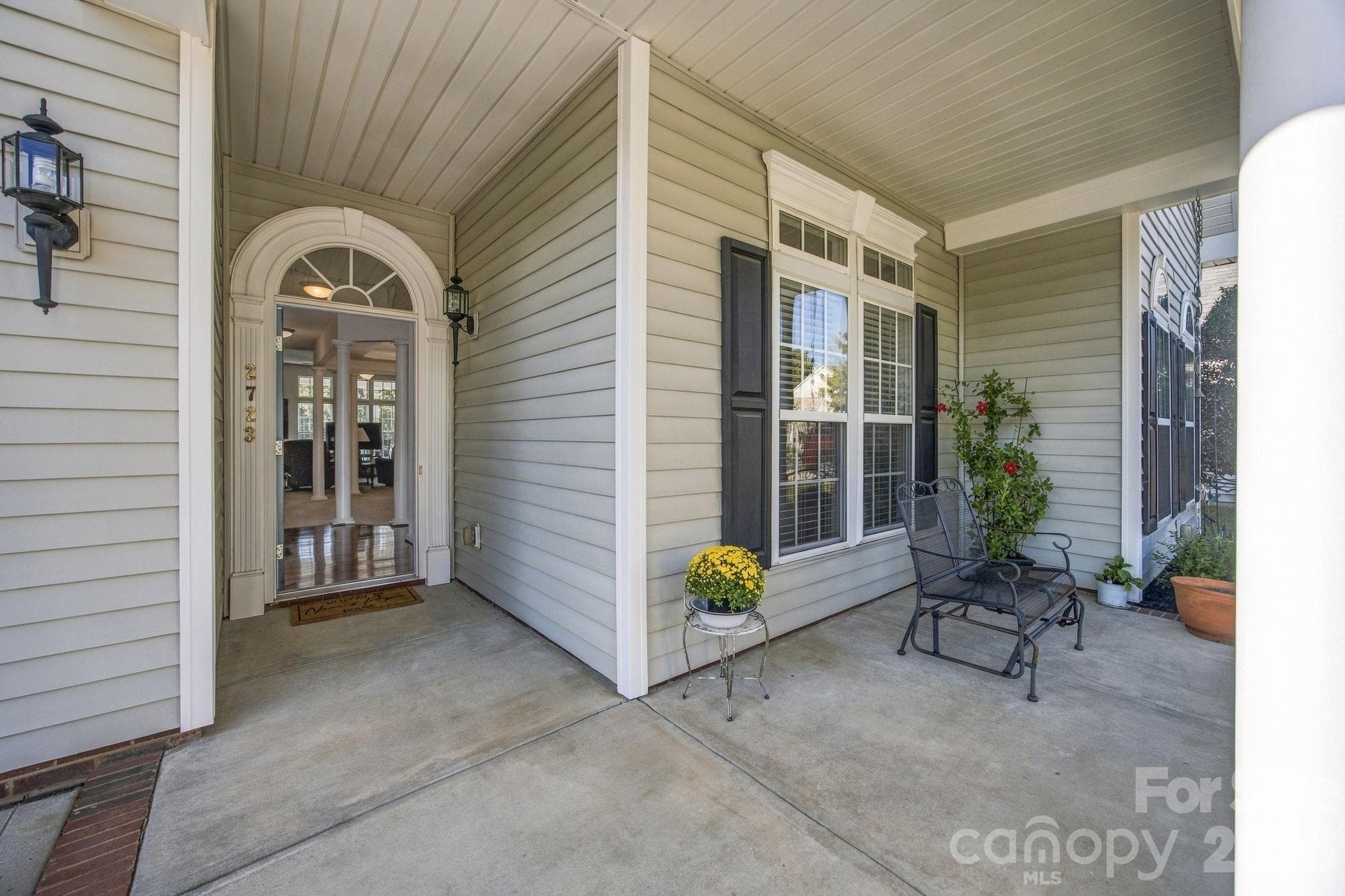 Single Family Residence at 2723 Sunberry Lane NW, Concord, photo 3 of 29