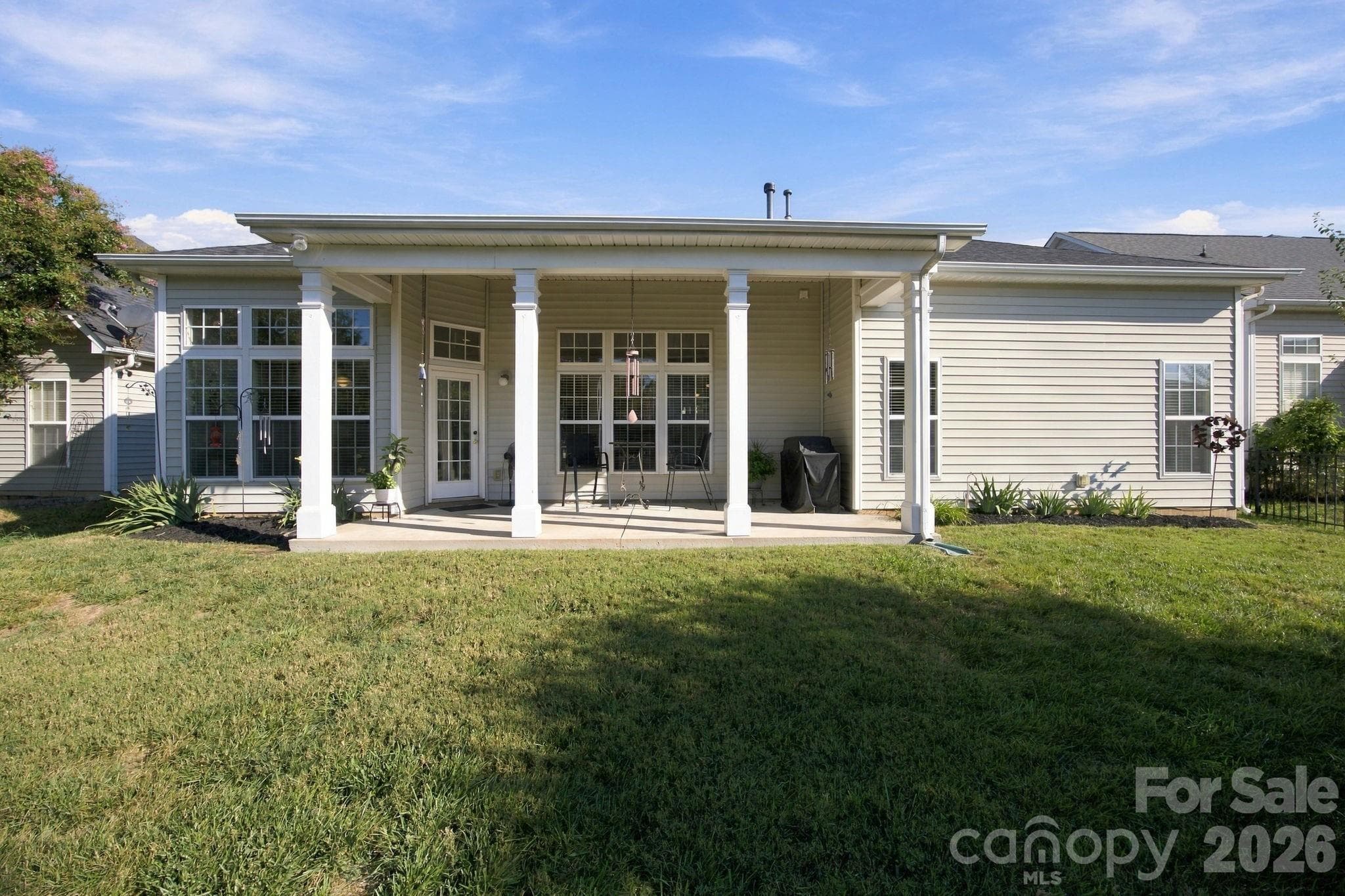 Single Family Residence at 2723 Sunberry Lane NW, Concord, photo 22 of 29