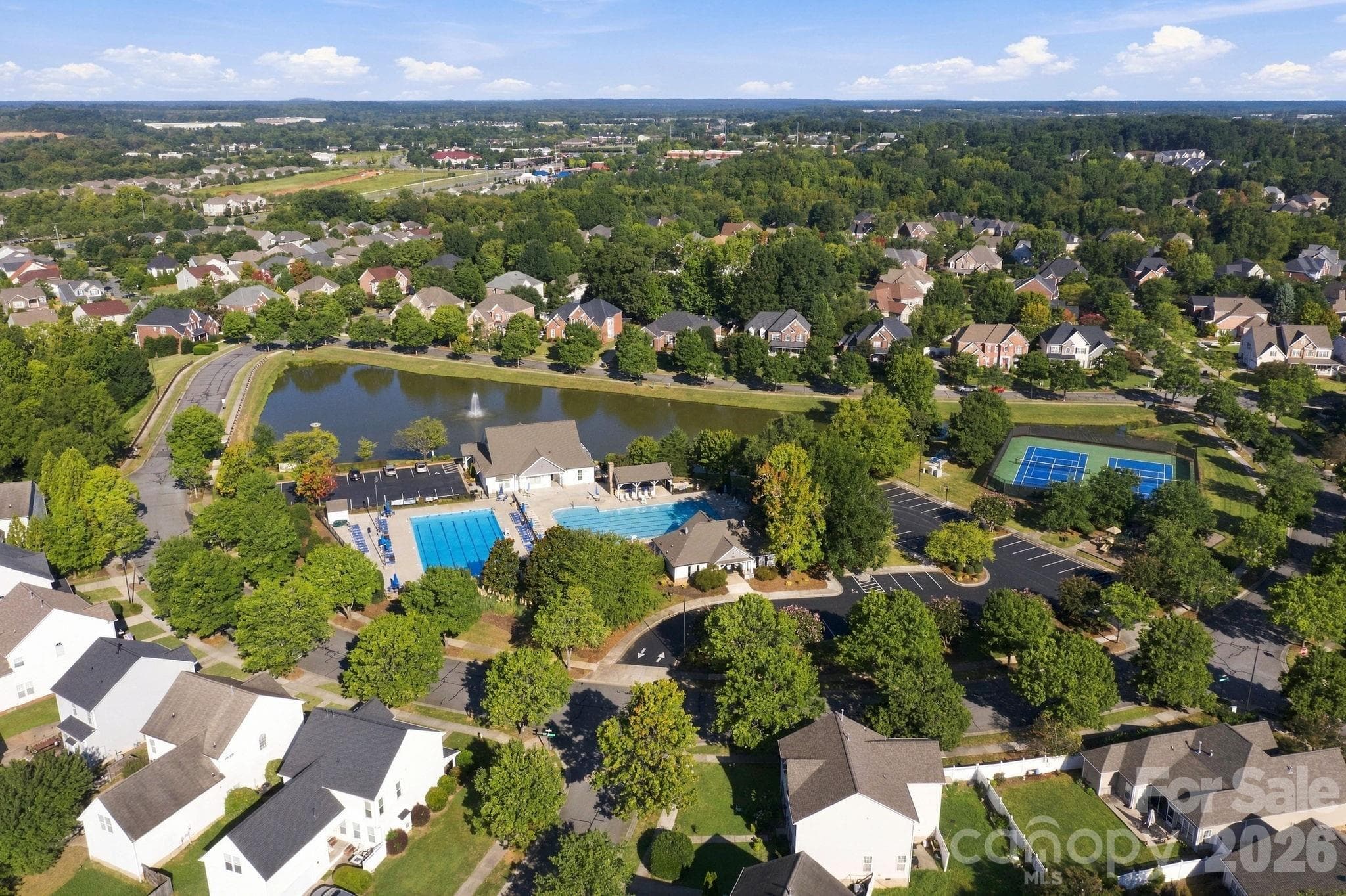 Single Family Residence at 2723 Sunberry Lane NW, Concord, photo 26 of 29