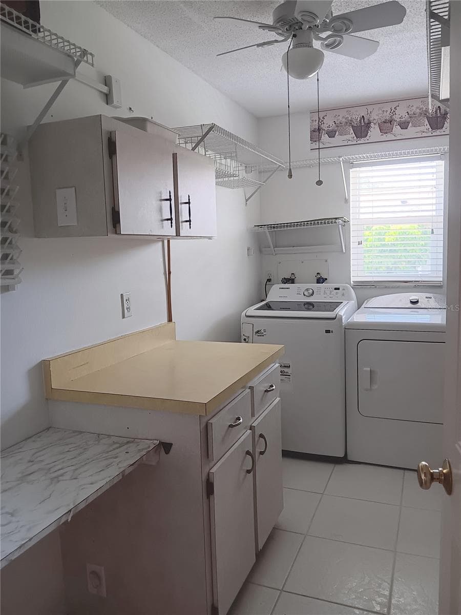 Inside laundry room - 980 N GONDOLA DR, VENICE