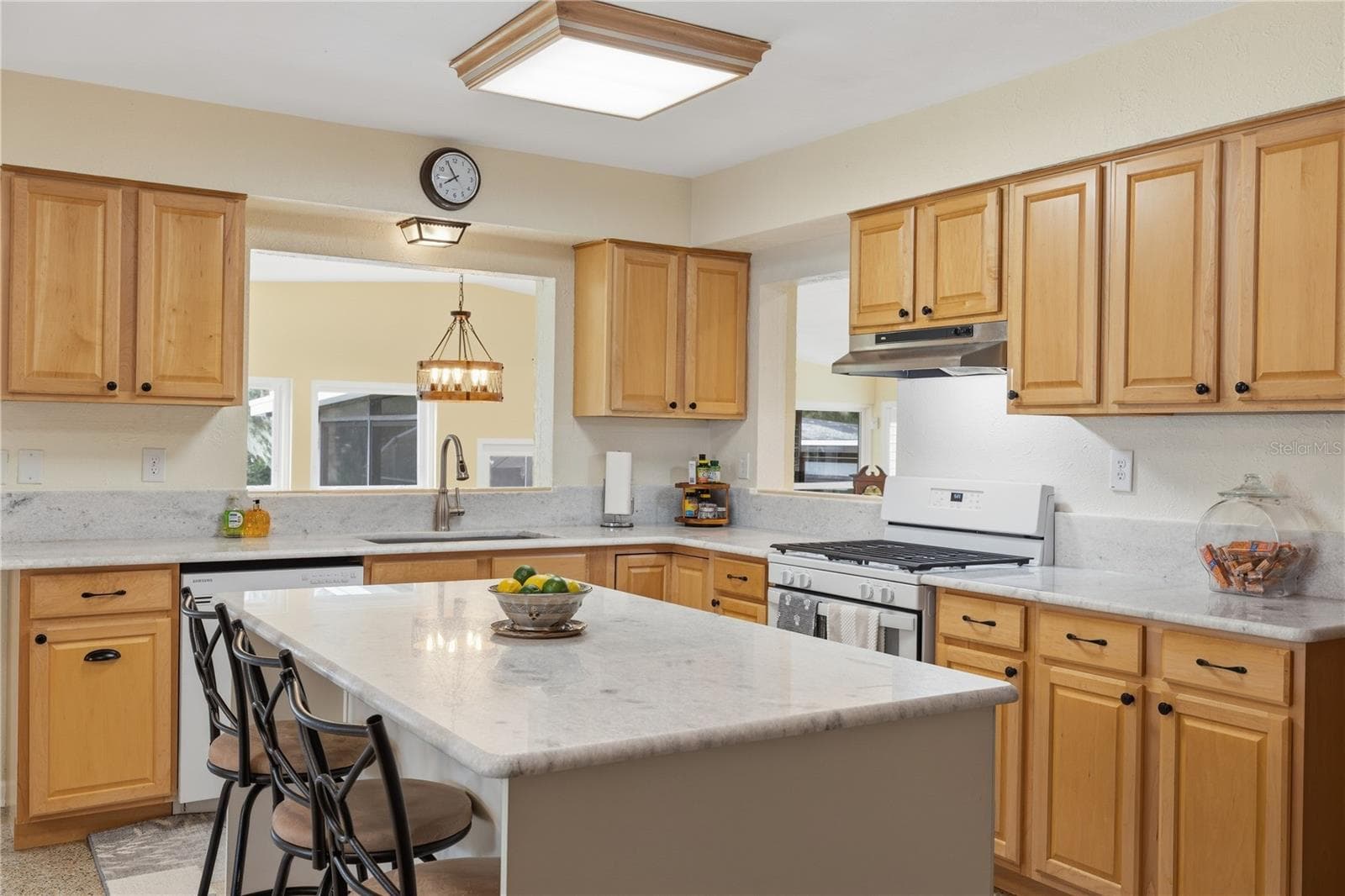Kitchen - 2314 N GRIFFIN DR, LEESBURG