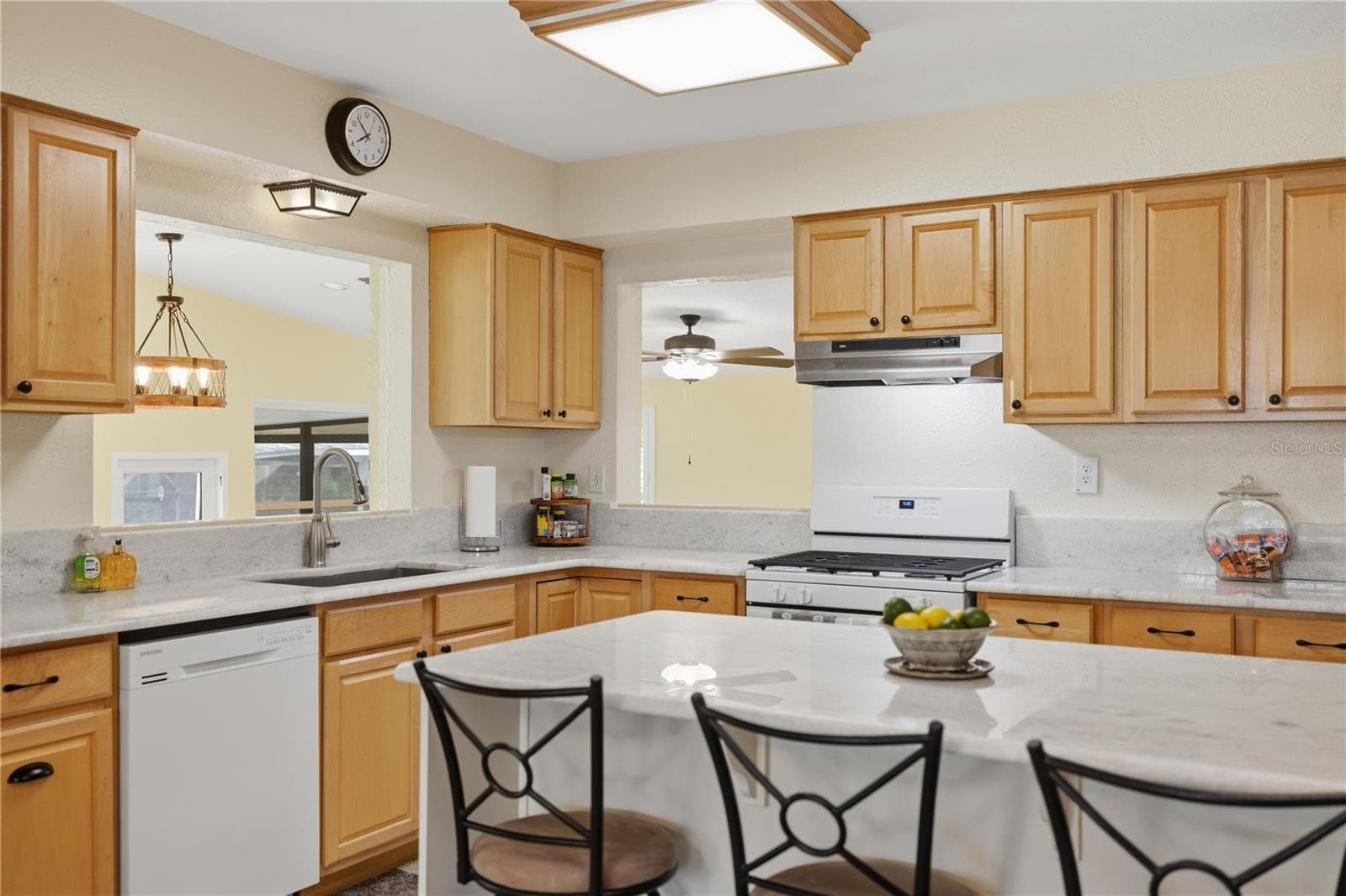Kitchen - 2314 N GRIFFIN DR, LEESBURG