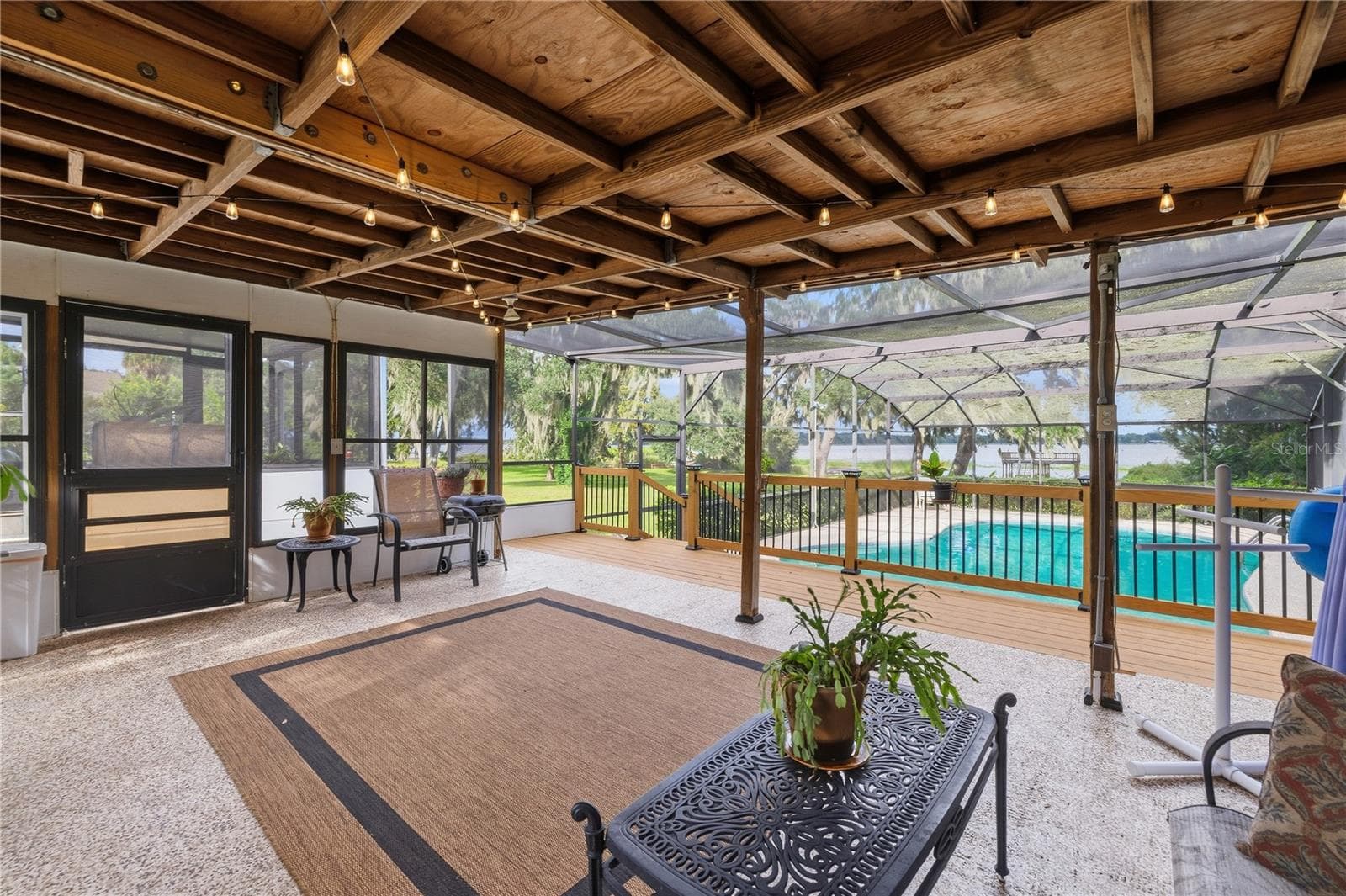 Screened Pool - 2314 N GRIFFIN DR, LEESBURG