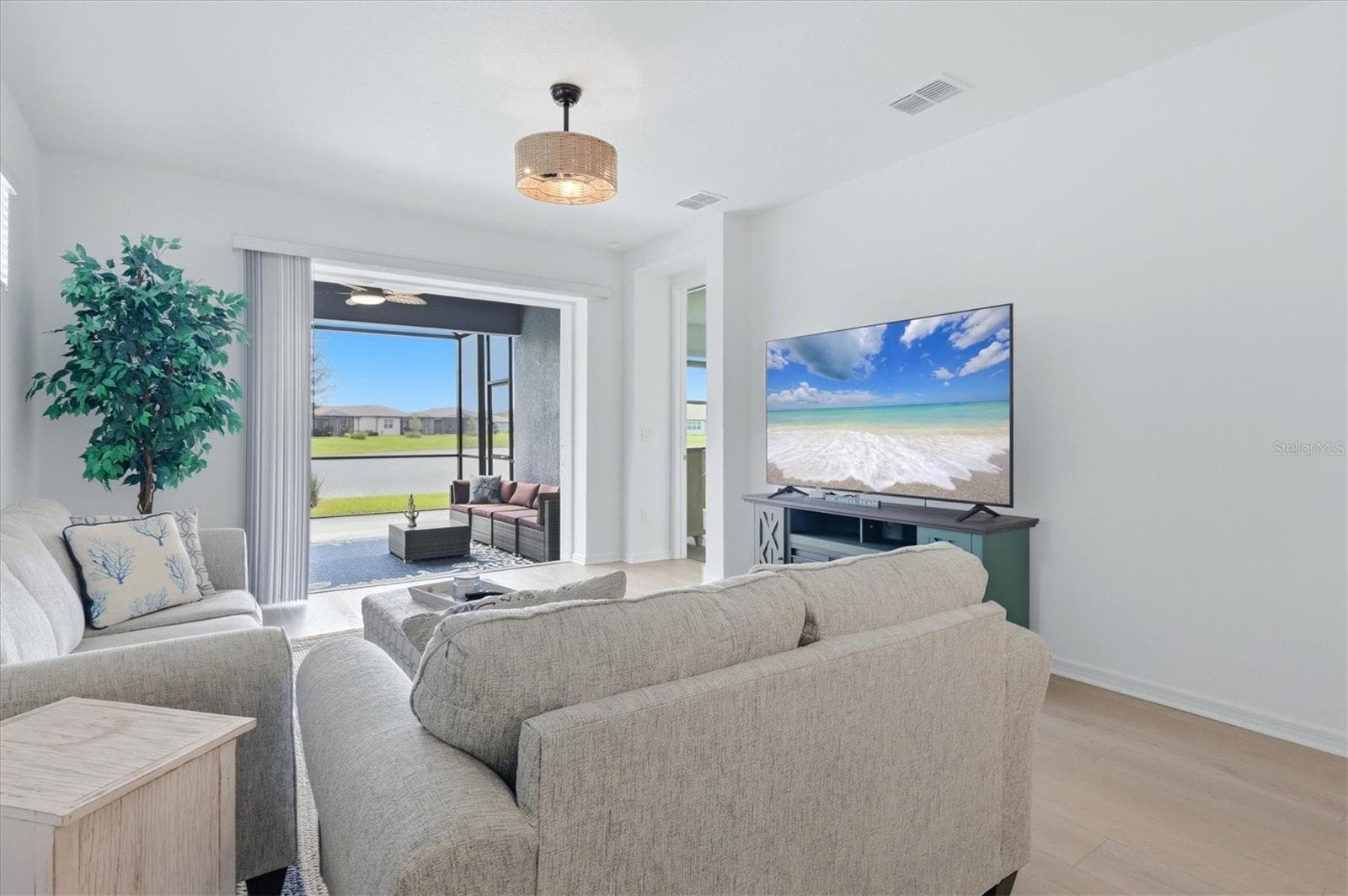 Single Family Residence at 9457 SHOREBIRD CT, PARRISH, photo 10 of 53