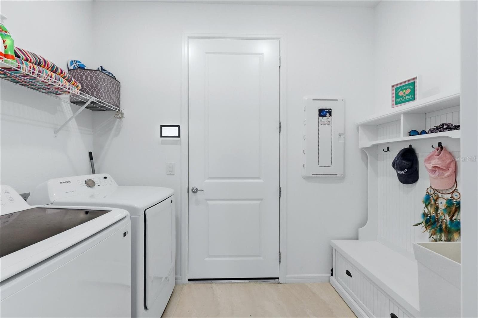 Pls note seller MAY switch out this washer and dryer set with an equal set - 9457 SHOREBIRD CT, PARRISH
