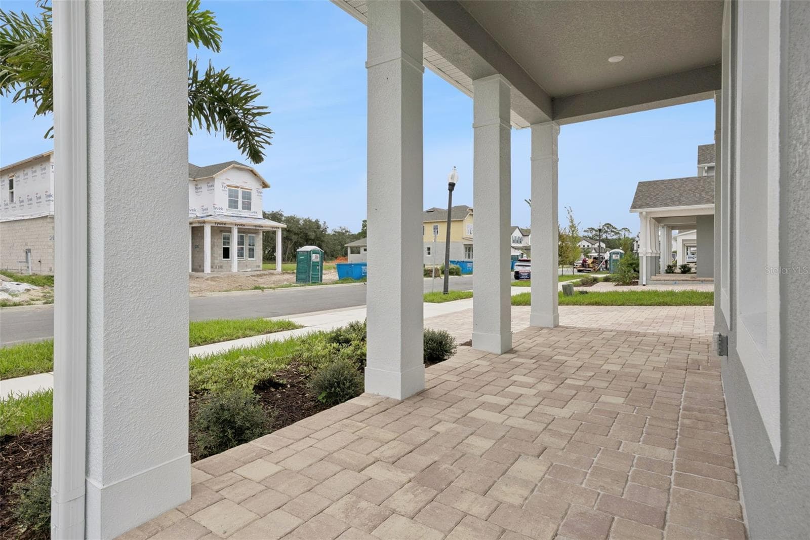 Single Family Residence at 17434 HONEYBELL TANGELO CT, WINTER GARDEN, photo 4 of 60