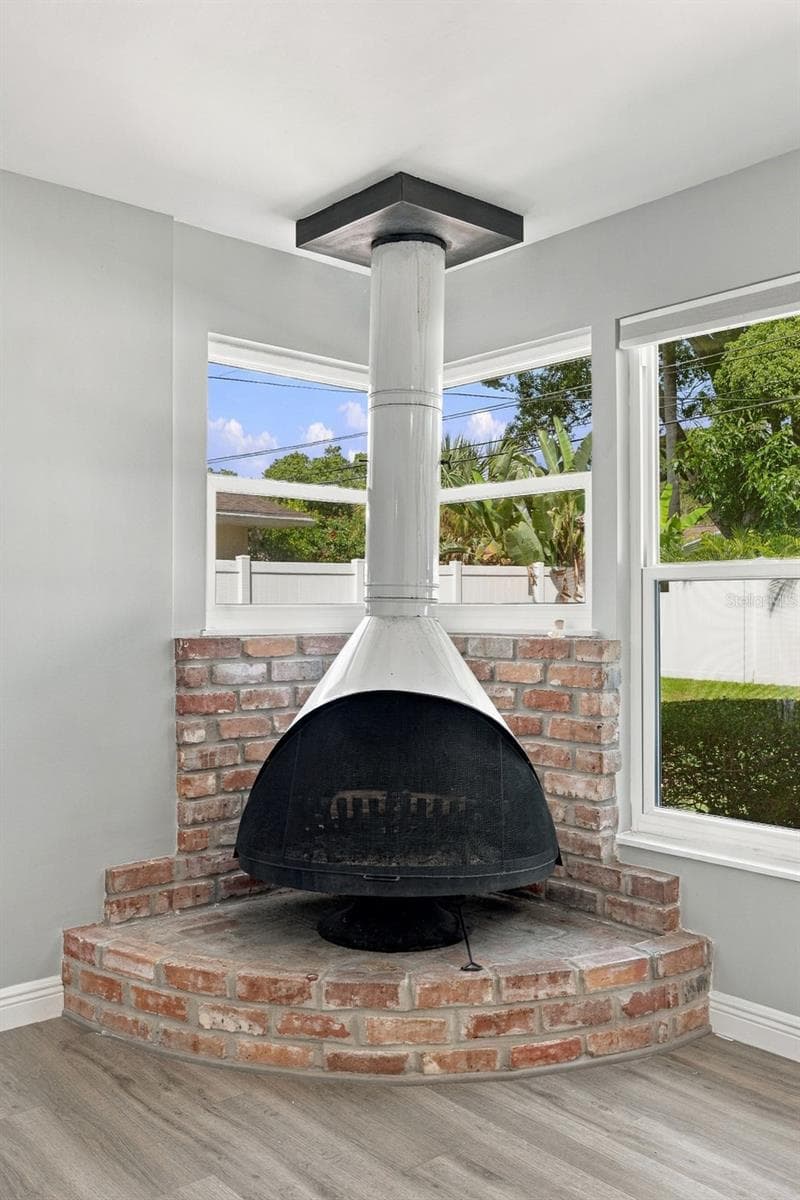Single Family Residence at 2260 SAINT CHARLES DR, CLEARWATER, photo 15 of 37