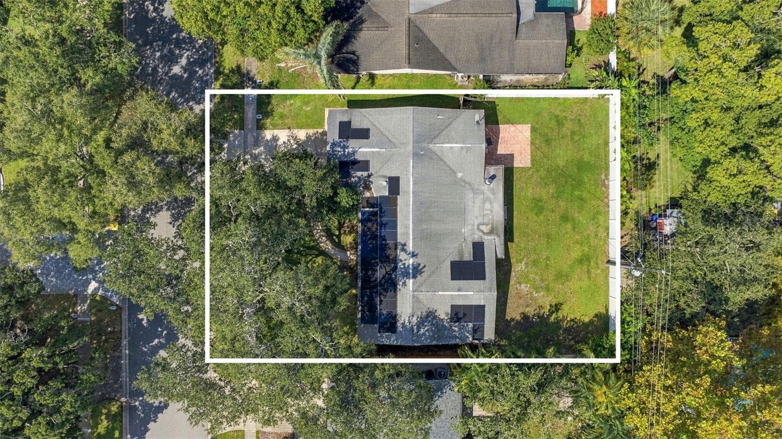Single Family Residence at 2260 SAINT CHARLES DR, CLEARWATER, photo 37 of 37