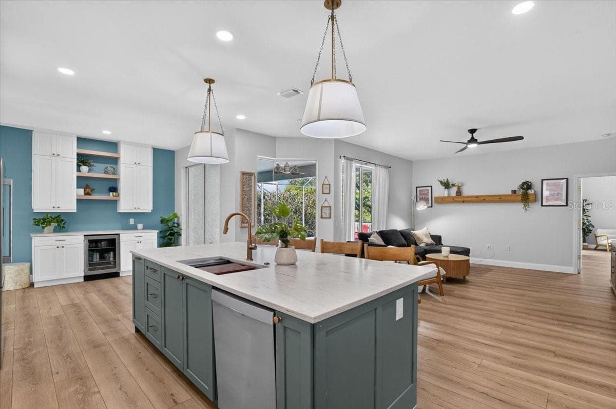 Single Family Residence at 14003 NIGHTHAWK TER, LAKEWOOD RANCH, photo 13 of 41