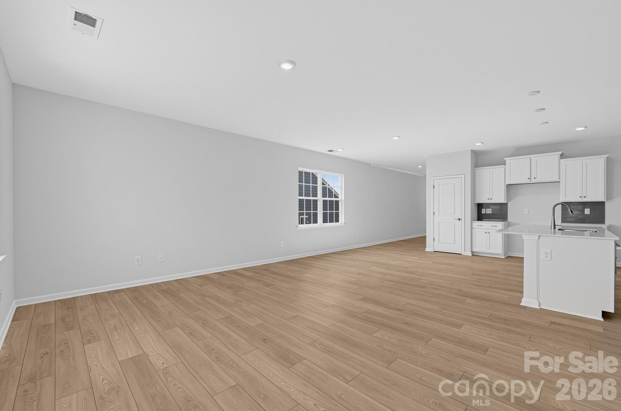Single Family Residence at 390 Waxhaw Village Road, Lancaster, photo 9 of 31