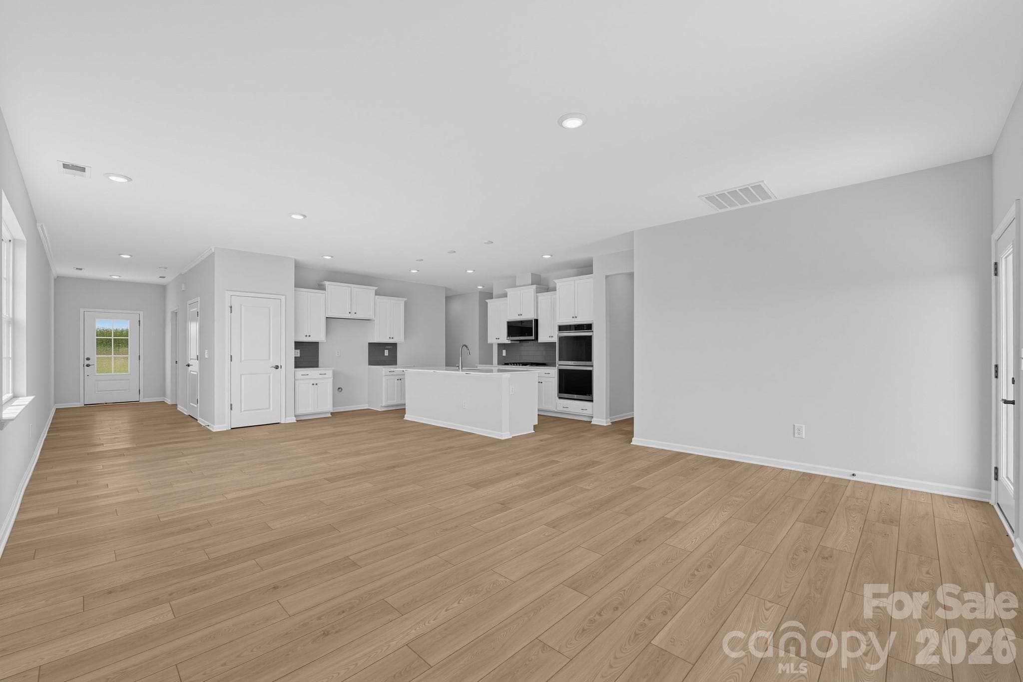 Single Family Residence at 390 Waxhaw Village Road, Lancaster, photo 10 of 31
