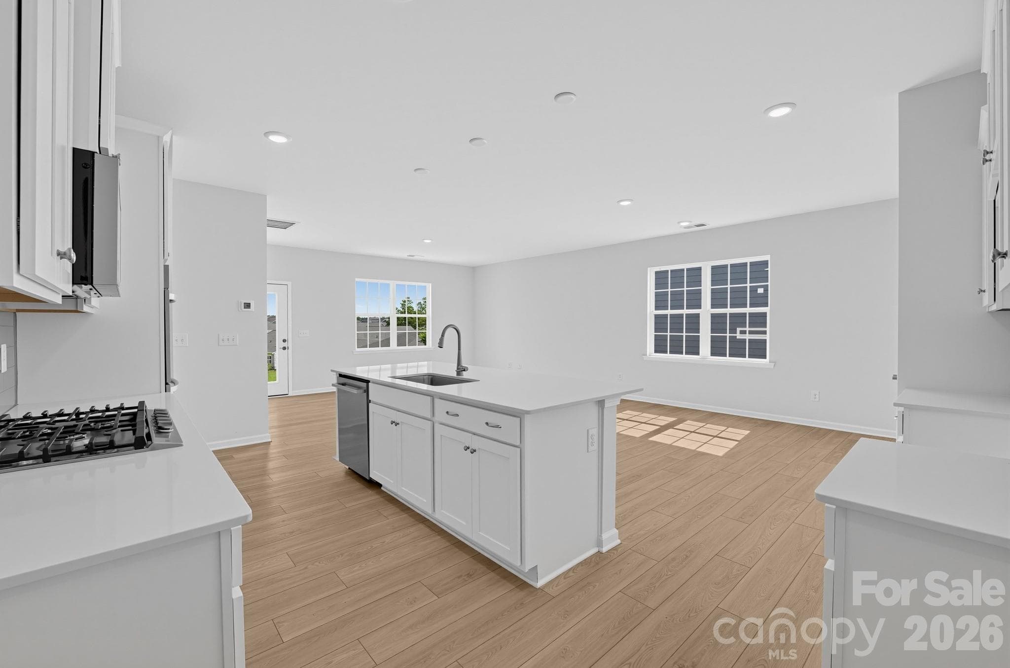 Single Family Residence at 390 Waxhaw Village Road, Lancaster, photo 15 of 31
