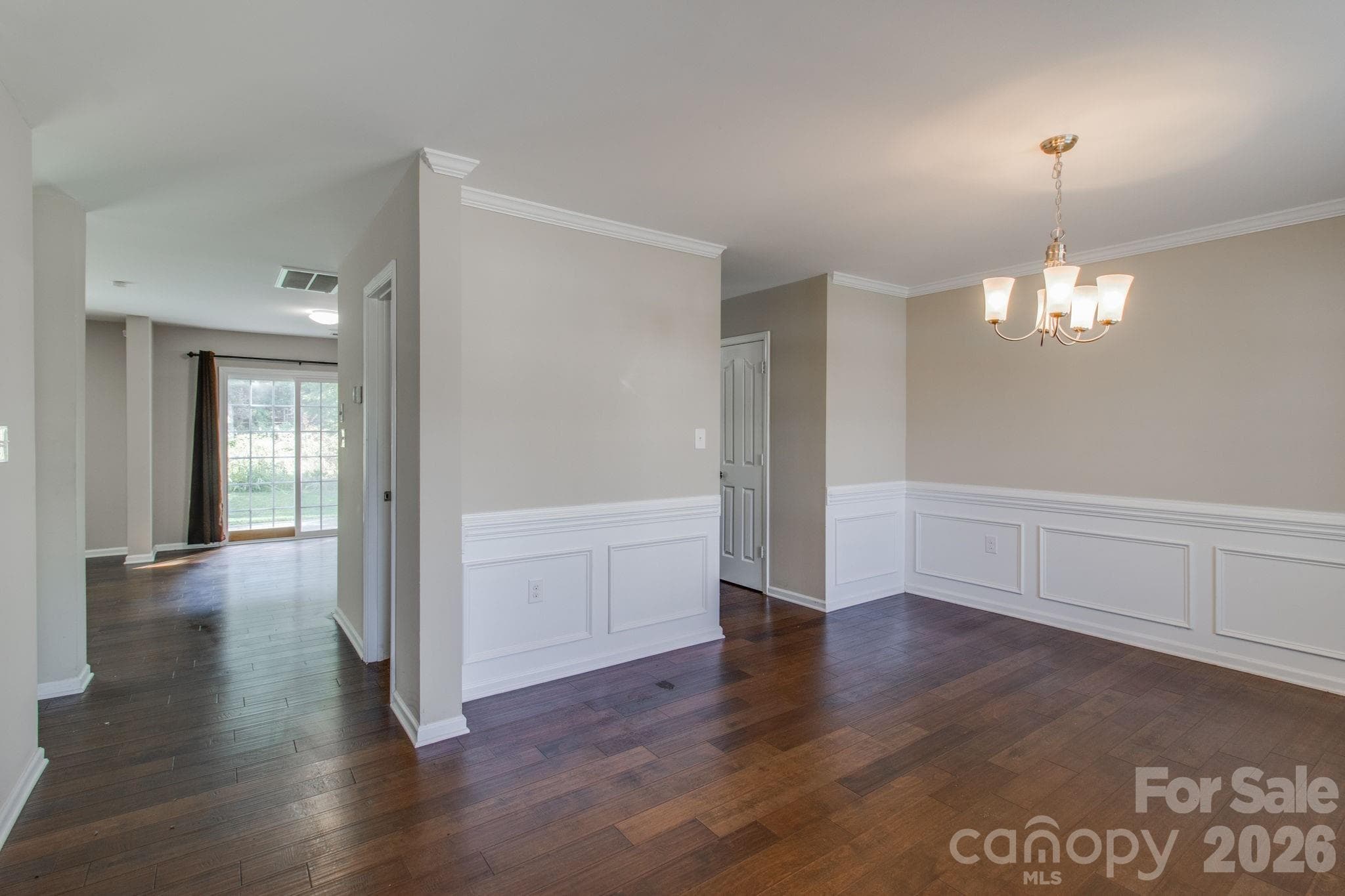 Single Family Residence at 2115 Fieldstone Gate Cove, Monroe, photo 5 of 40