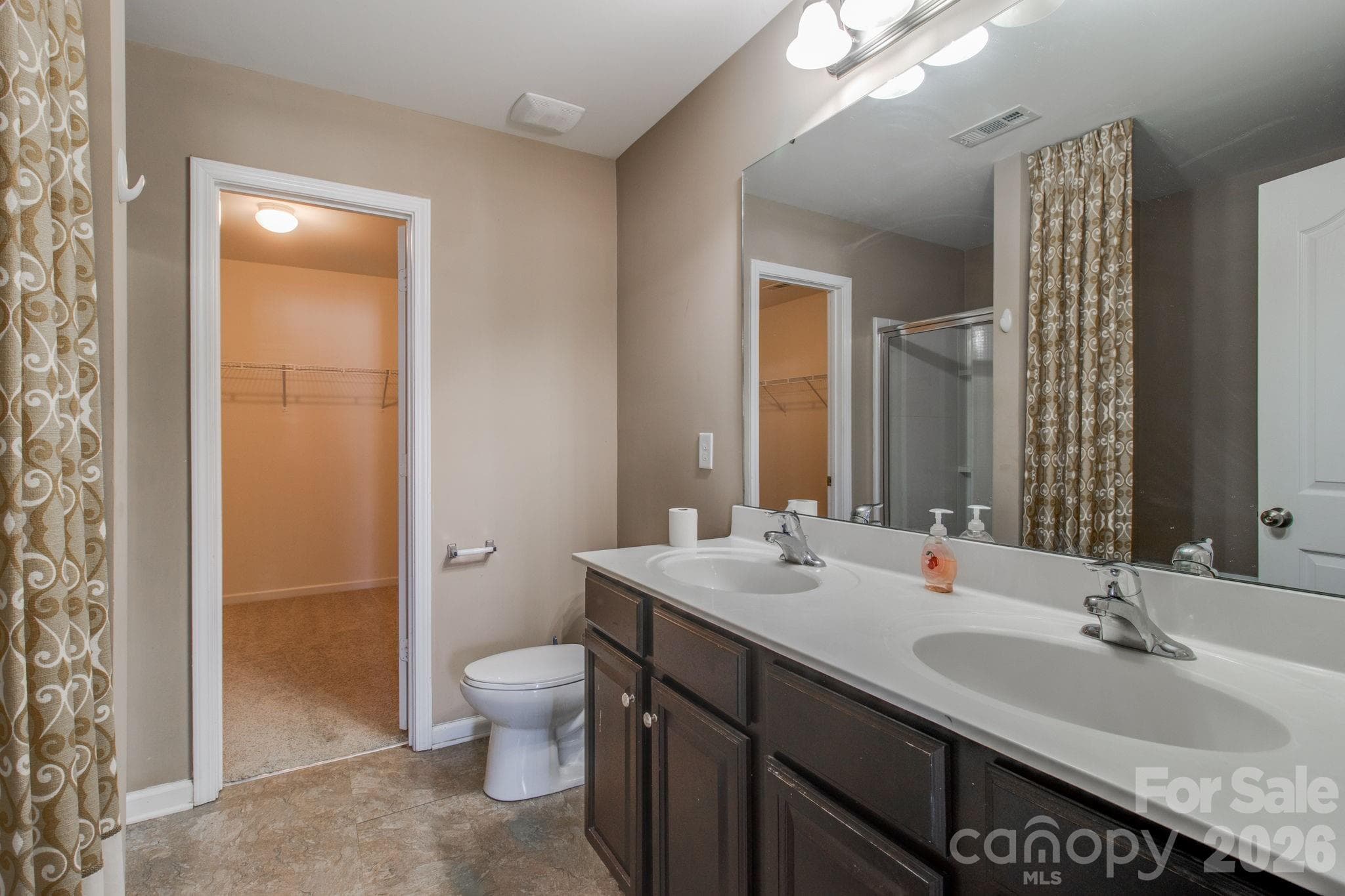 Single Family Residence at 2115 Fieldstone Gate Cove, Monroe, photo 19 of 40