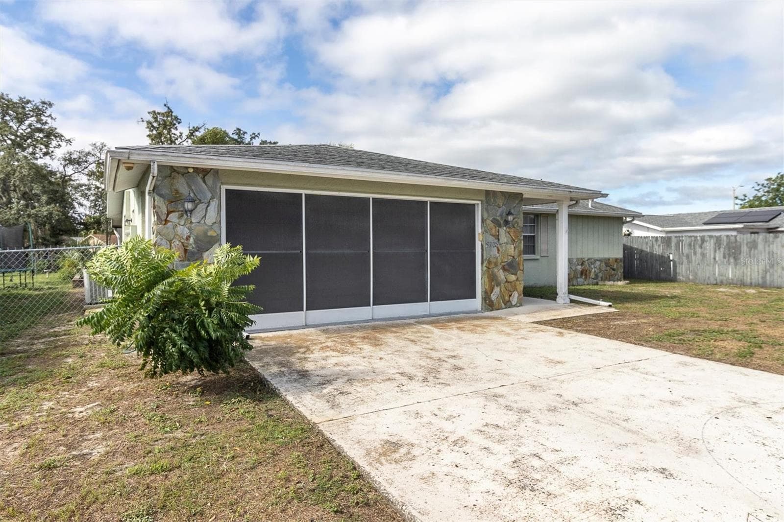 Single Family Residence at 8708 BRIAR PATCH DR, PORT RICHEY, photo 17 of 40