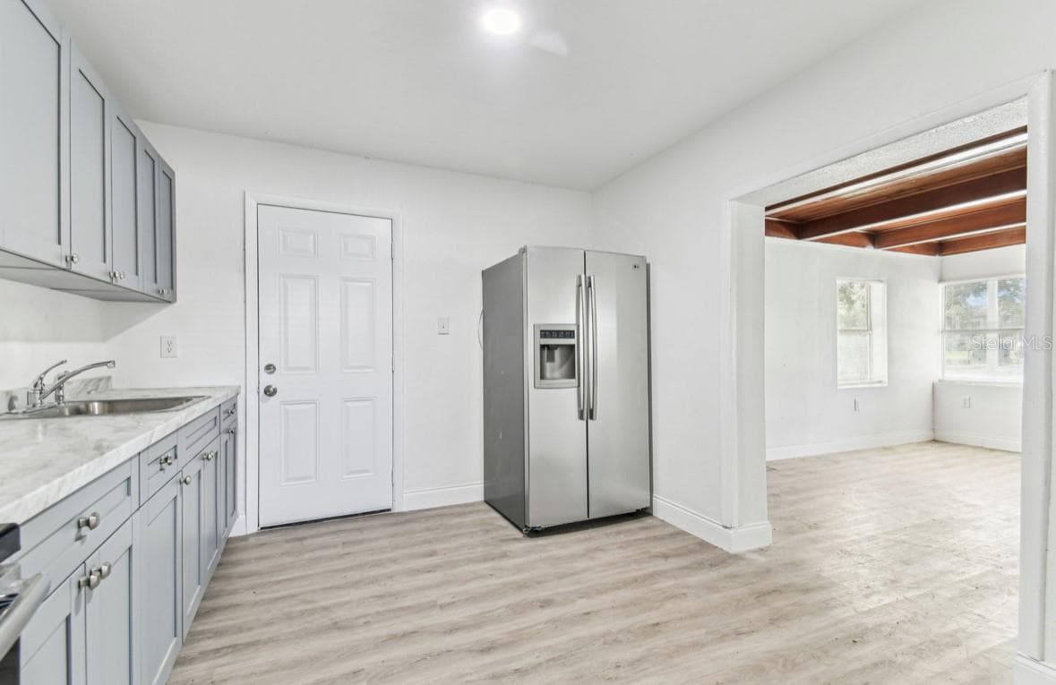 Single Family Residence at 1807 E BOUGAINVILLEA AVE, TAMPA, photo 7 of 41