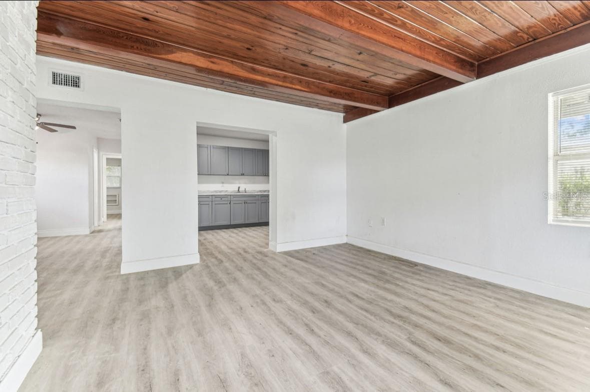 Single Family Residence at 1807 E BOUGAINVILLEA AVE, TAMPA, photo 25 of 41