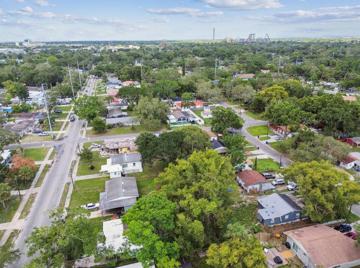 Single Family Residence at 1807 E BOUGAINVILLEA AVE, TAMPA, photo 37 of 41