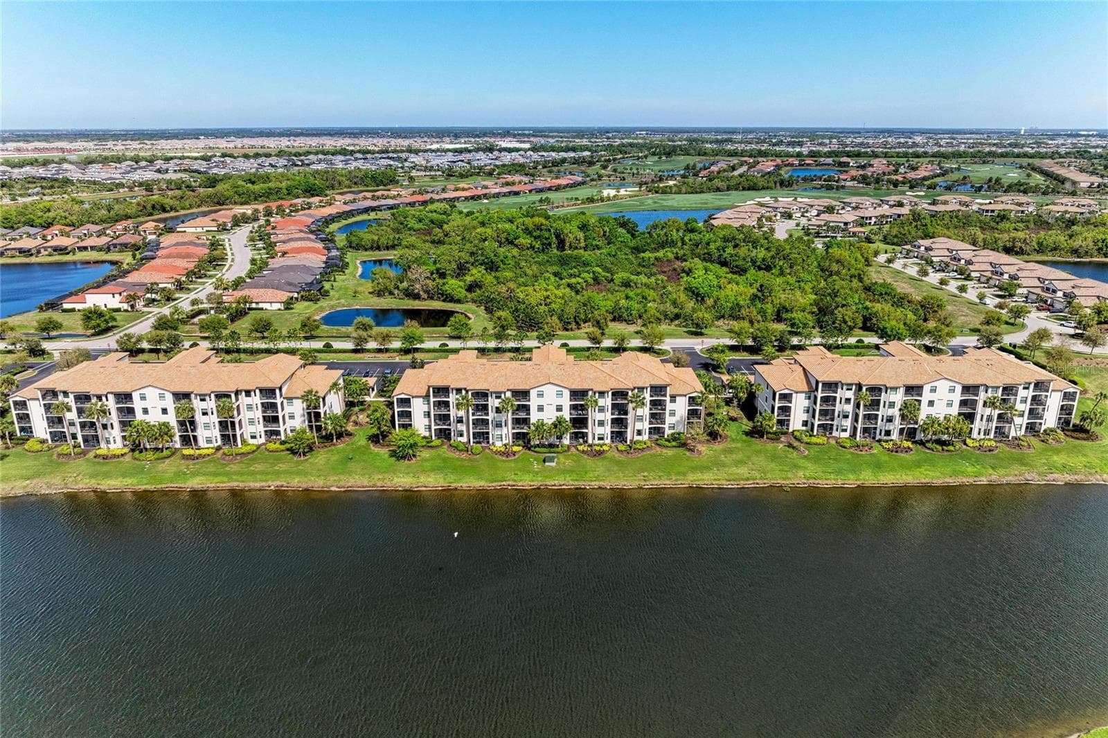 Condominium at 17108 VARDON TER #305, LAKEWOOD RANCH, photo 35 of 82