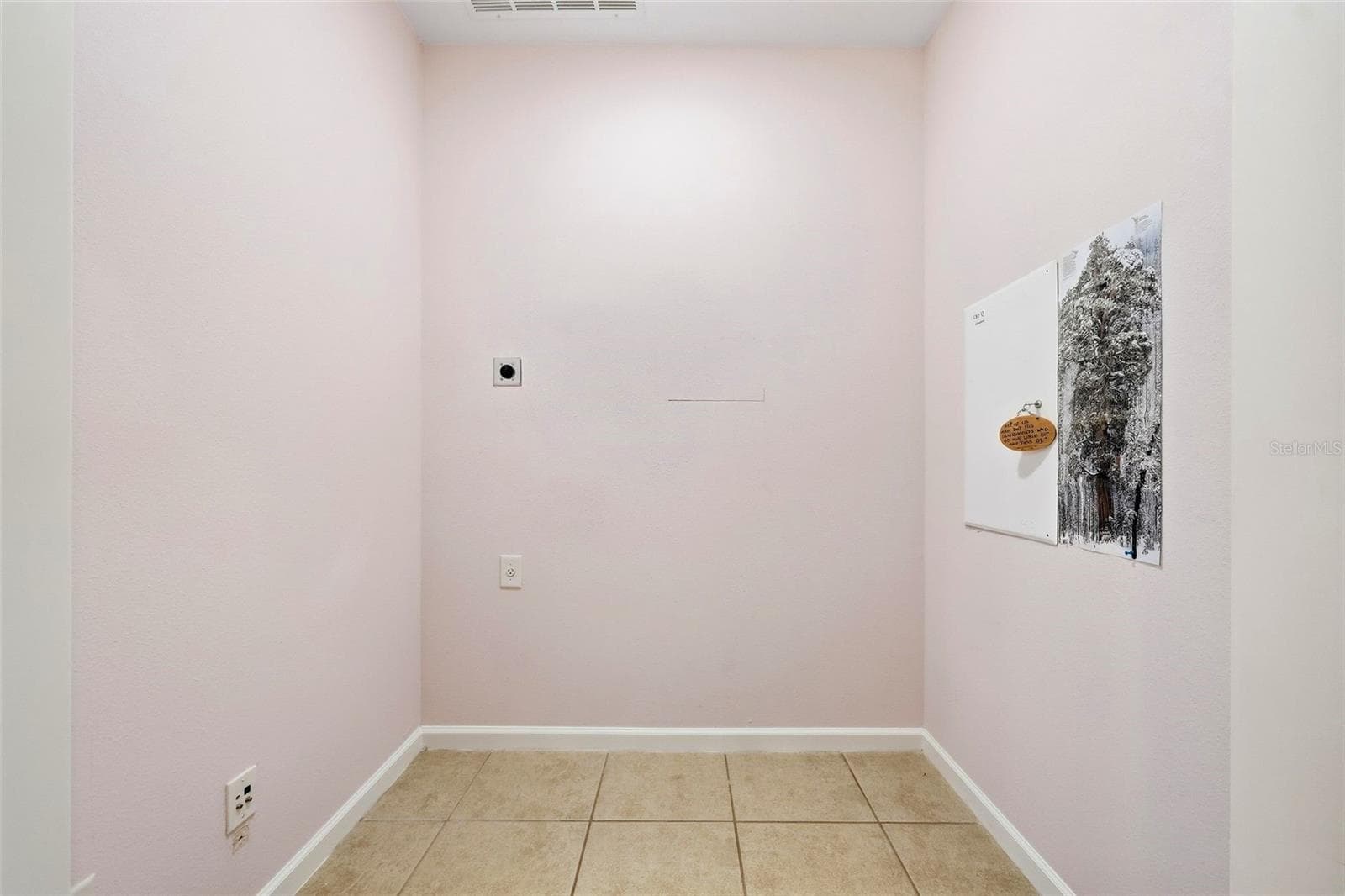 Downstairs Laundry Room - 10647 WHITTINGTON CT, LARGO