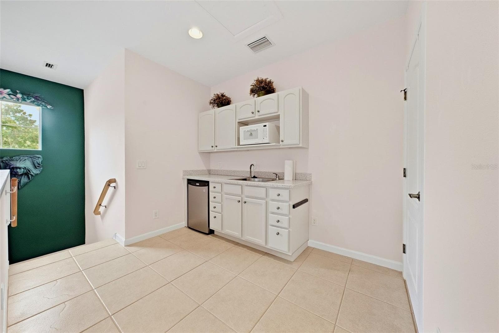 Upstairs Kitchenette - 10647 WHITTINGTON CT, LARGO