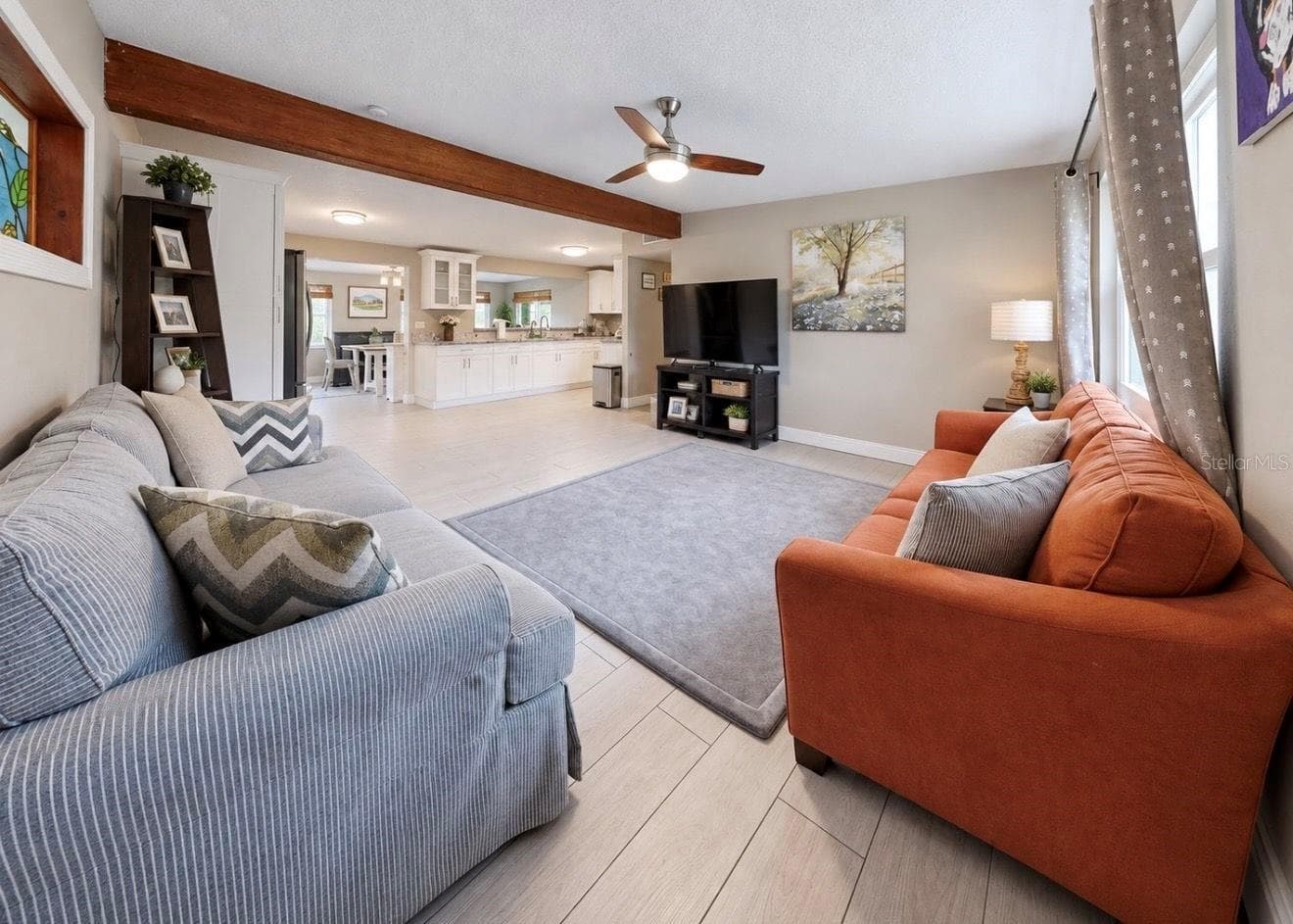 Single Family Residence at 717 W DEER LAKE DR, LUTZ, photo 5 of 39