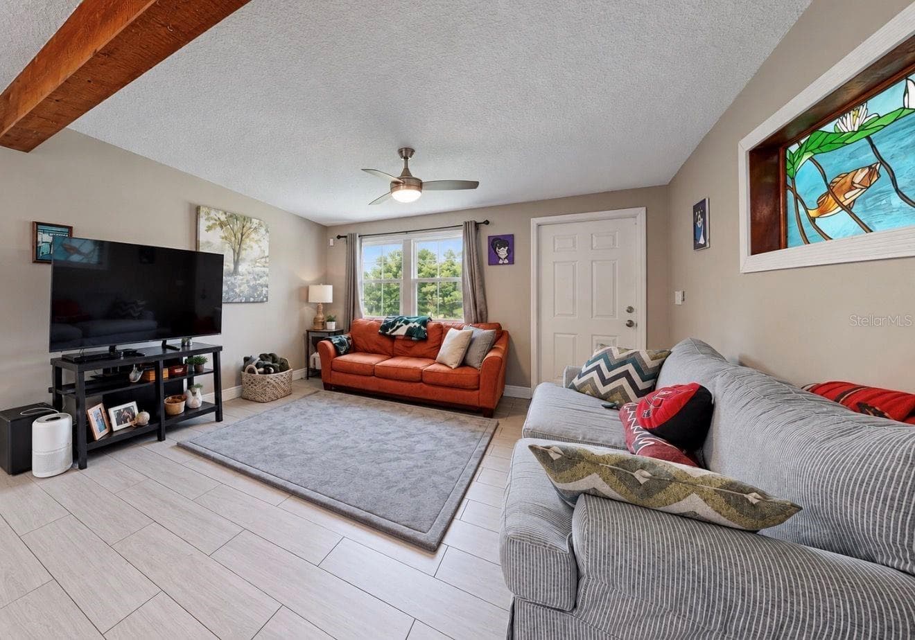 Single Family Residence at 717 W DEER LAKE DR, LUTZ, photo 6 of 39