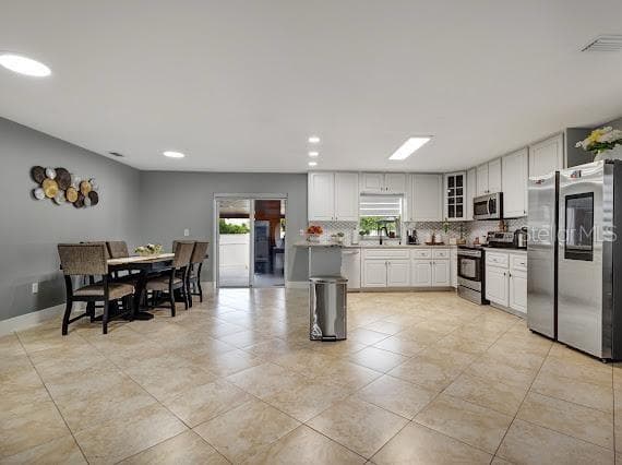 Single Family Residence at 3615 MARCO DR DR, TAMPA, photo 22 of 43