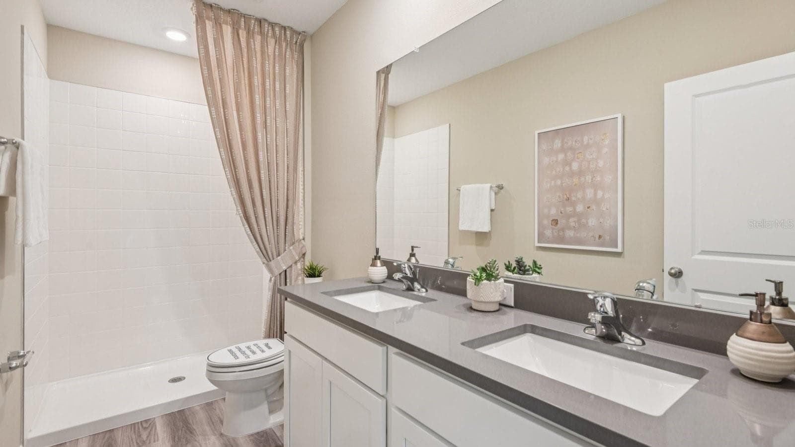 Townhouse at 31209 PAPER BIRCH ST, WESLEY CHAPEL, photo 22 of 33