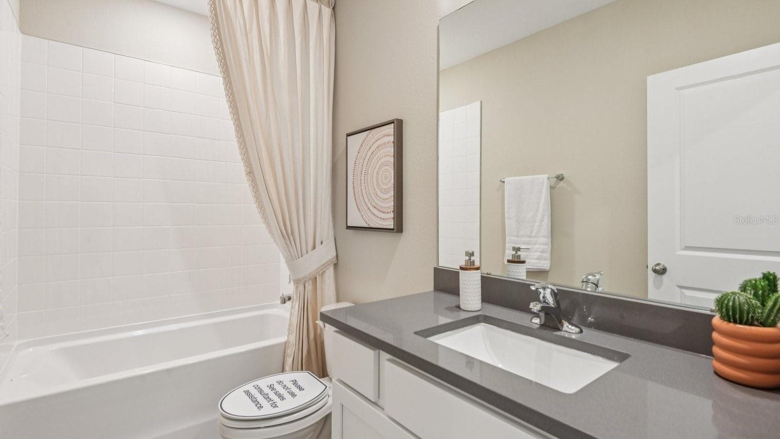 Townhouse at 31205 PAPER BIRCH ST, WESLEY CHAPEL, photo 28 of 33