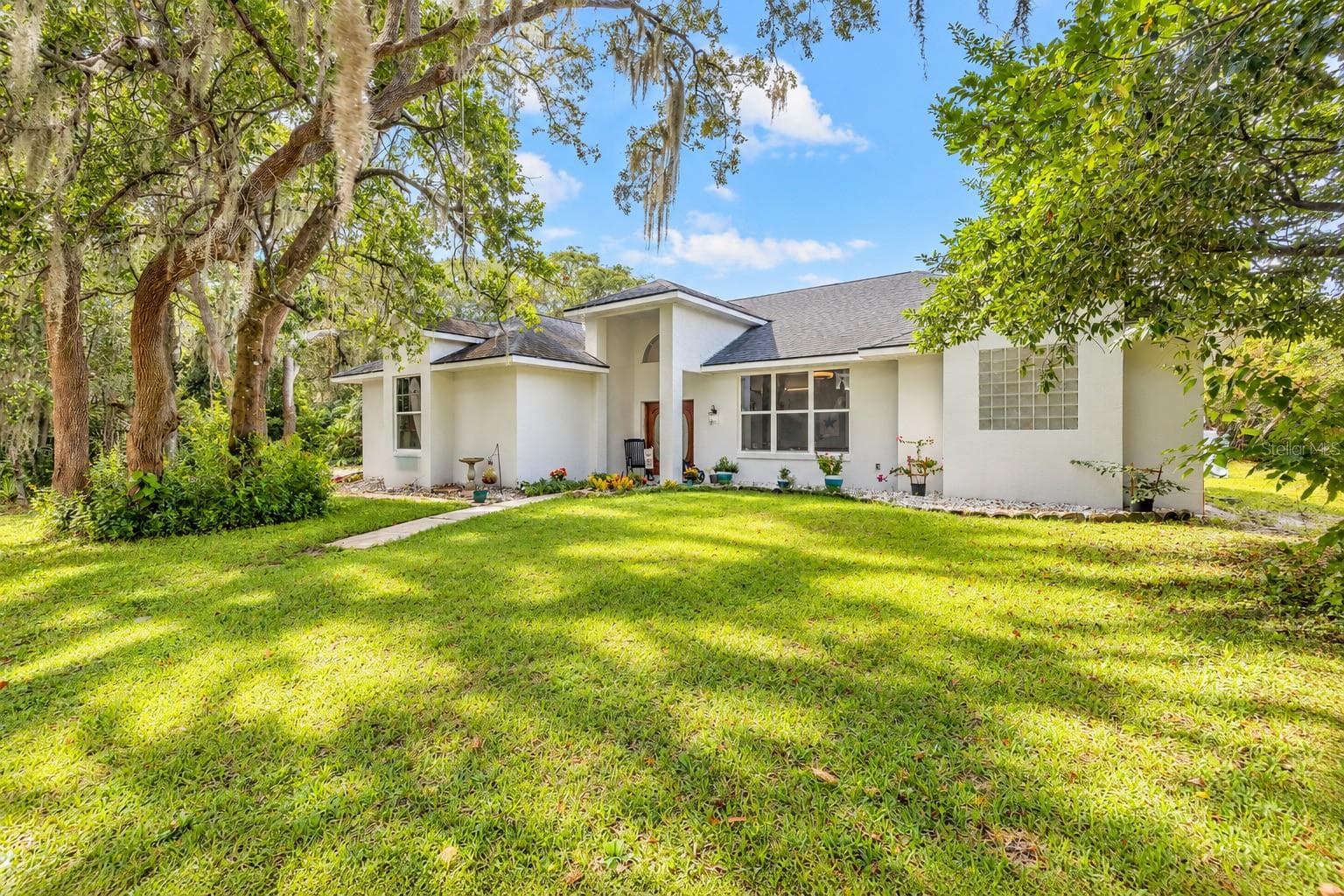 Single Family Residence at 817 BAYRIDGE LANE LN, PORT ORANGE