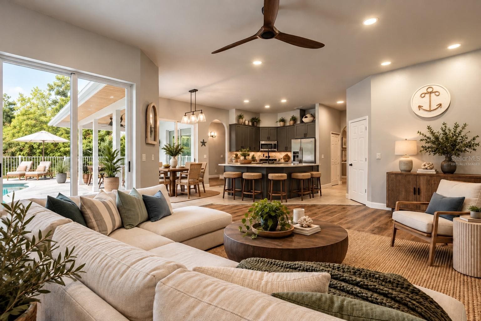 Virtually Staged - 817 BAYRIDGE LANE LN, PORT ORANGE