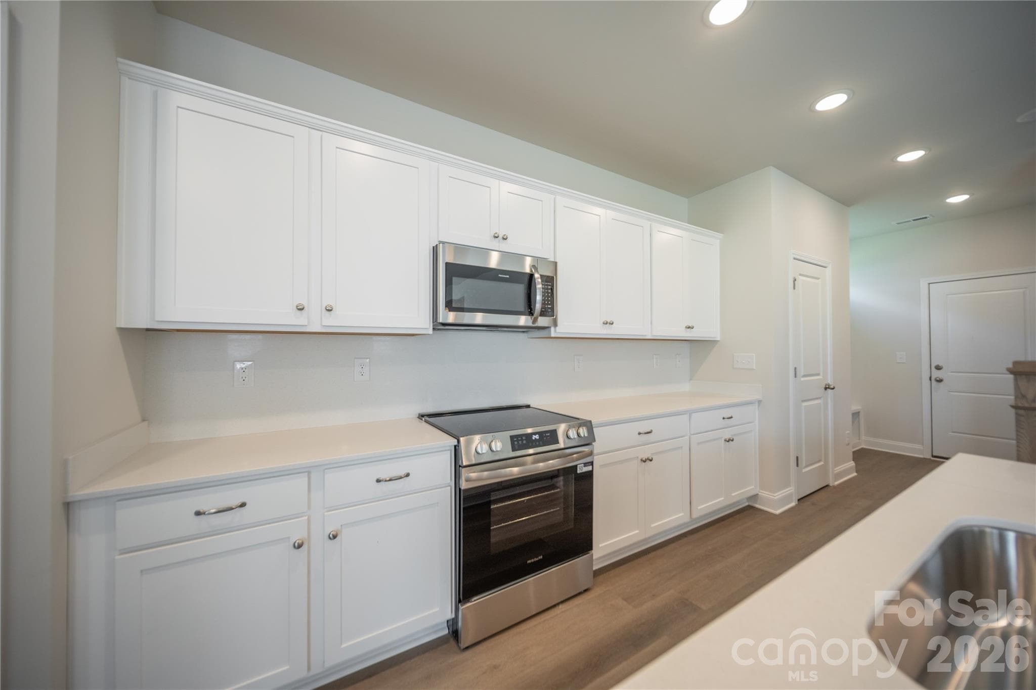 Single Family Residence at 535 Larragan Drive, Denver, photo 13 of 18