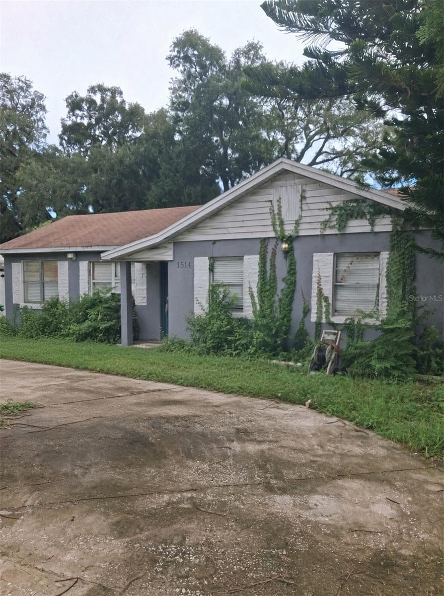 Front R - 1514 S LOIS AVE, TAMPA