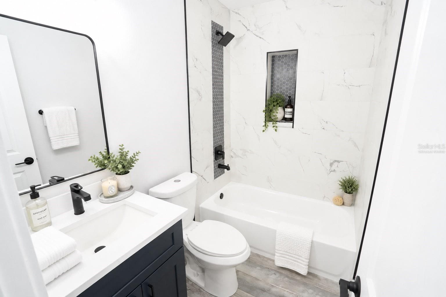 Virtually Staged - 5817 DARTMOUTH AVE N, ST PETERSBURG