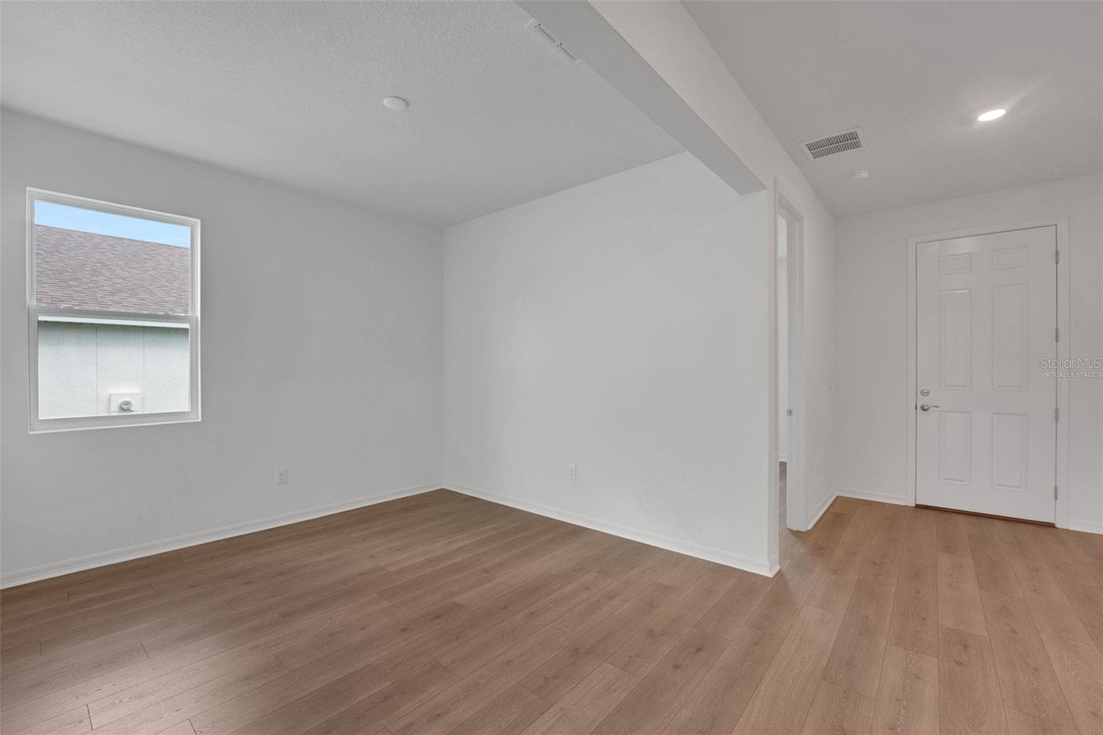Virtually Staged sample images - 35115 TUSCAN HILL RD, DADE CITY