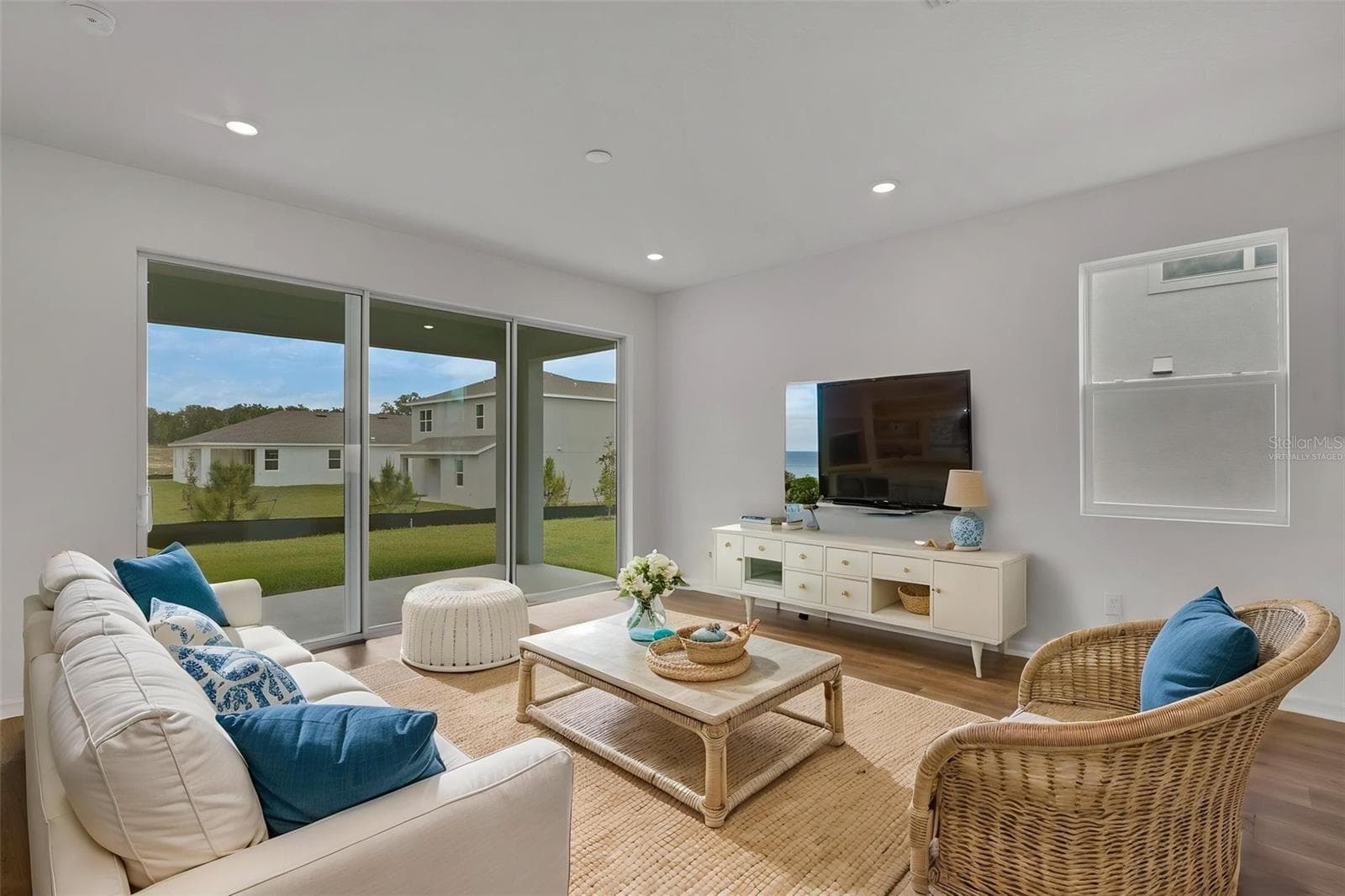 Virtually Staged sample images - 35115 TUSCAN HILL RD, DADE CITY